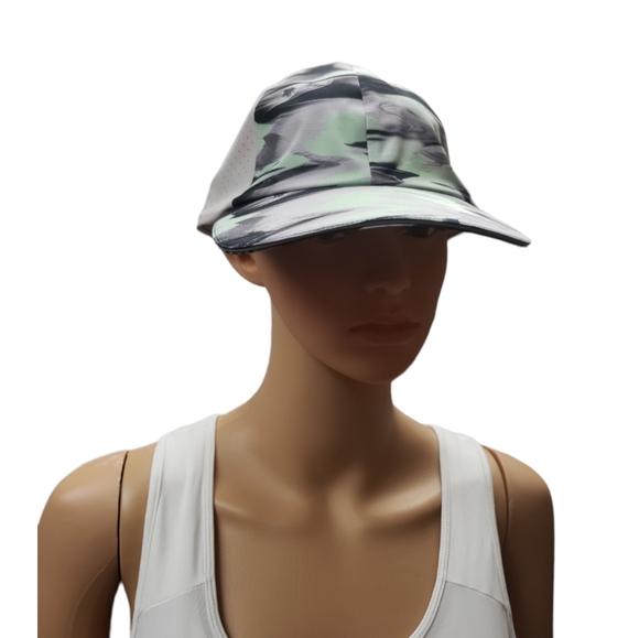 Lululemon Unisex Fast and Free Running Hat Vent - Picture 6 of 6